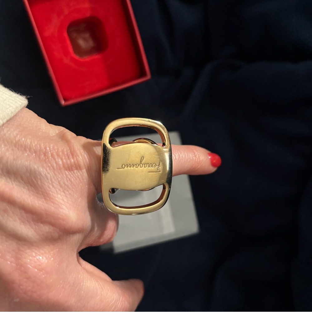 Salvatore Ferragamo scarf ring" brand logo design" - Picture 4 of 8